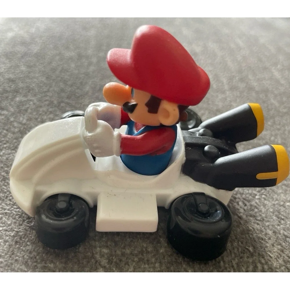 McDonald's Nintendo Mario Kart toy figure car‎